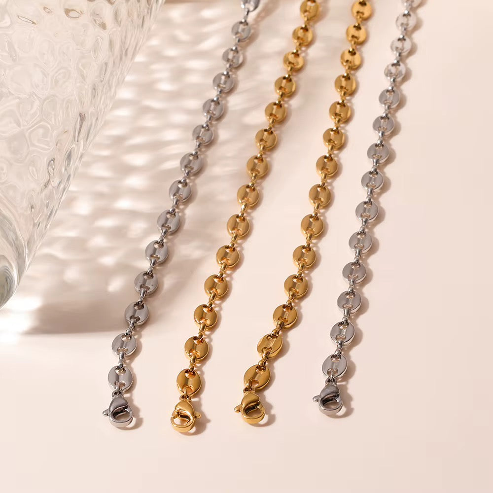 Zuri Link Necklace