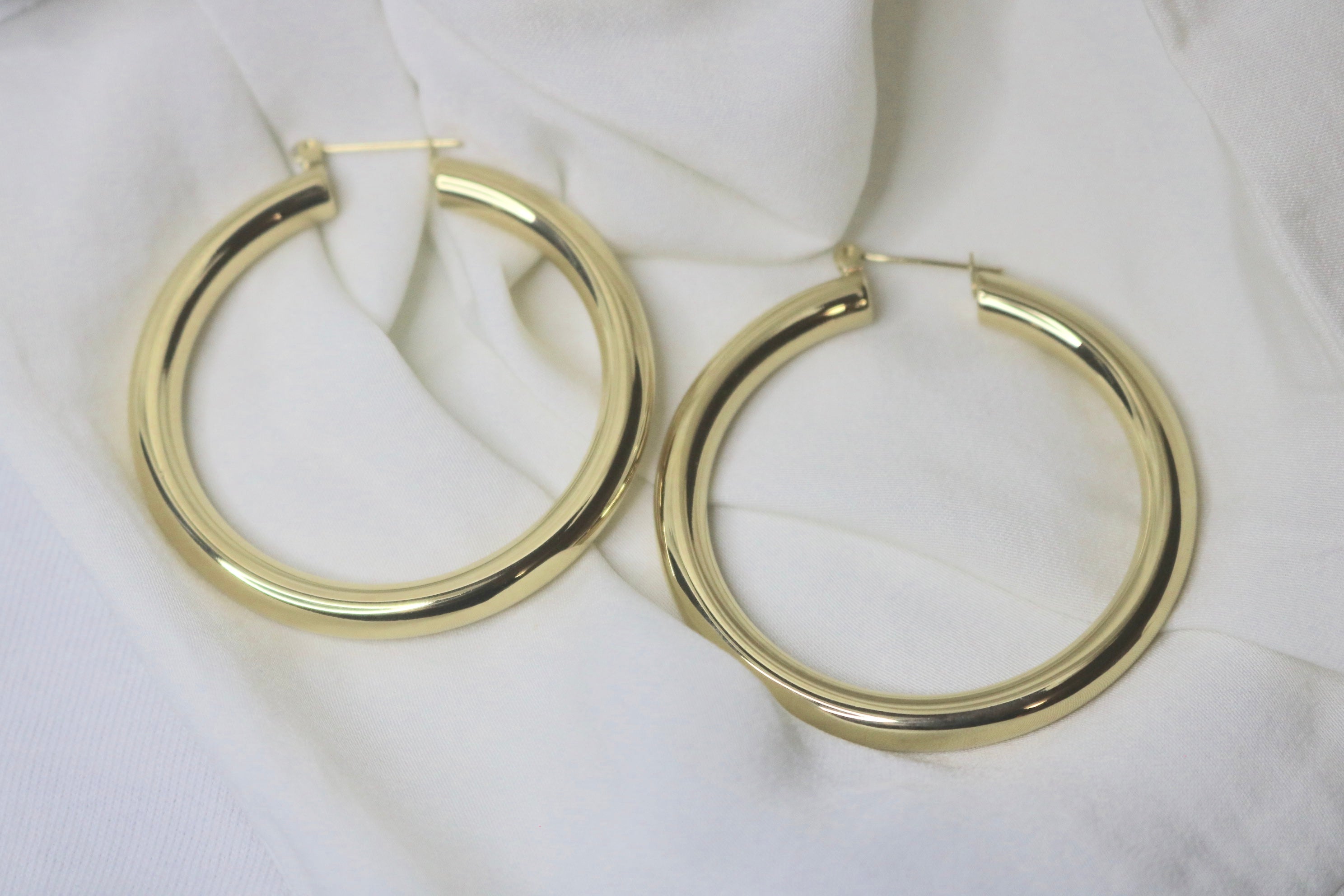 Minimalist Tube Hoops